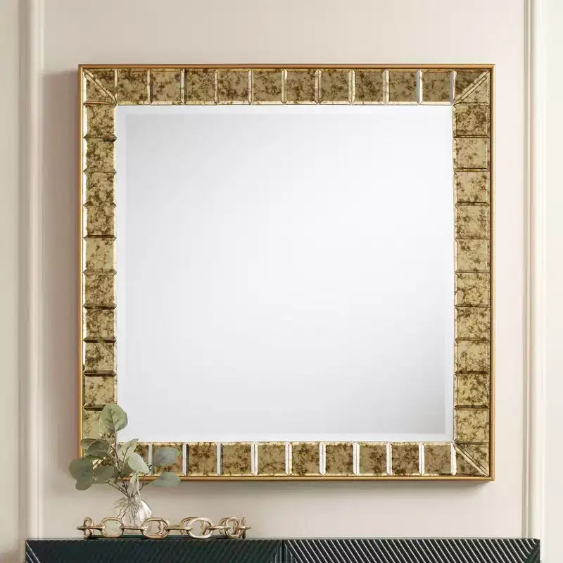 Espejo de pared cuadrado antiguo dorado de 31 1/2 x 31 1/2