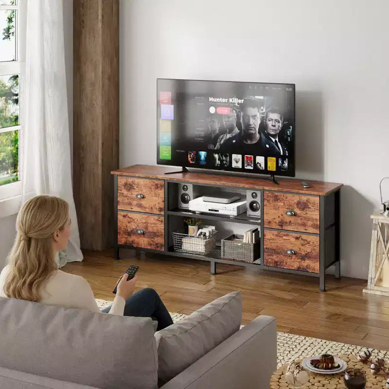 Mueble de TV de 55 pulgadas marrón con 4 cajones para televisores de hasta 60 pulgadas, consola multimedia, centro de entretenimiento, estantes abiertos, almacenamiento para dormitorio o sala de estar