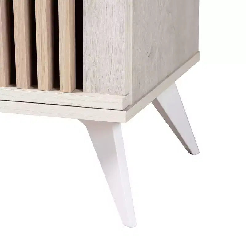 Armario de madera de 2 puertas: Diseño de mediados de siglo, 4 estantes, patas en ángulo